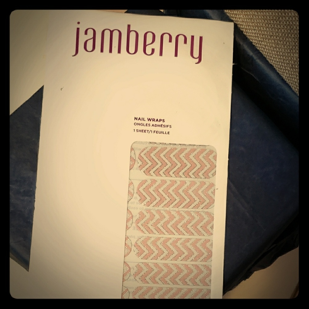 Jamberry brand new nail wraps Rose Quartz Chevron